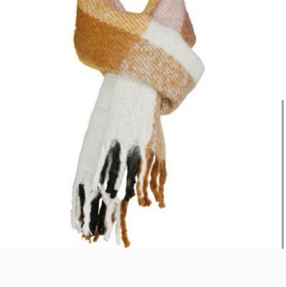 Lucky Brand Scarf and Beanie Gift Set - Picture 3 of 7